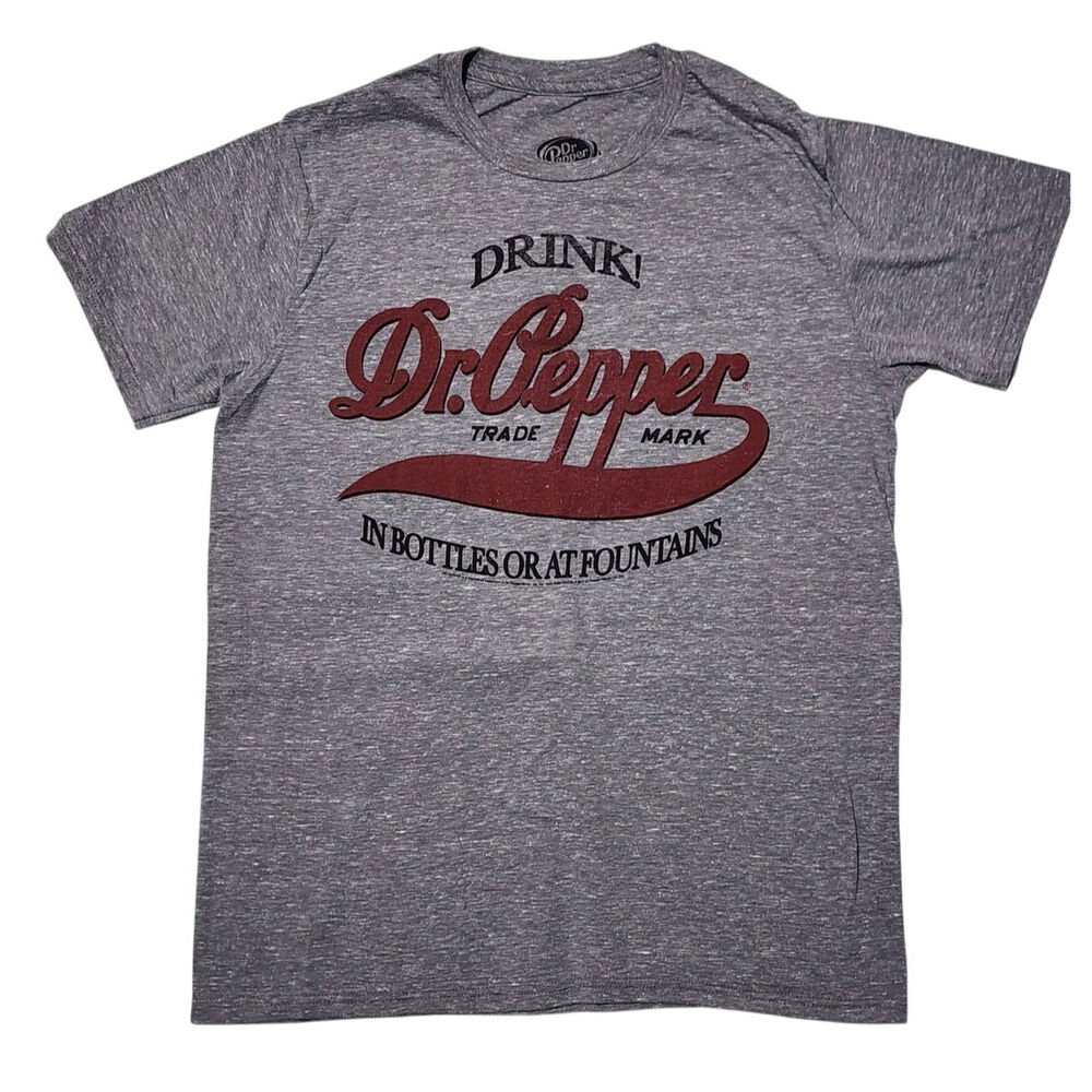 Drink Dr Pepper T Shirt Vintage Logo Cotton/Poly Blend Heather Grey Men's Medium